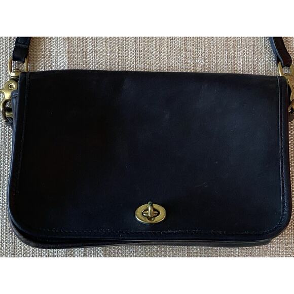 COACH Vintage Luxury Black Small Pocket Purse Shoulder Handbag - Picture 3 of 16